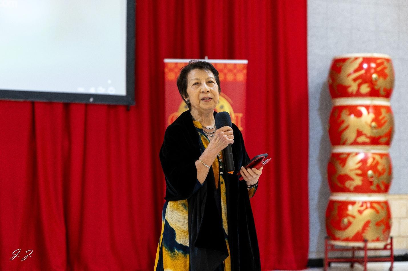 Dr. SK Lo delivers the keynote address